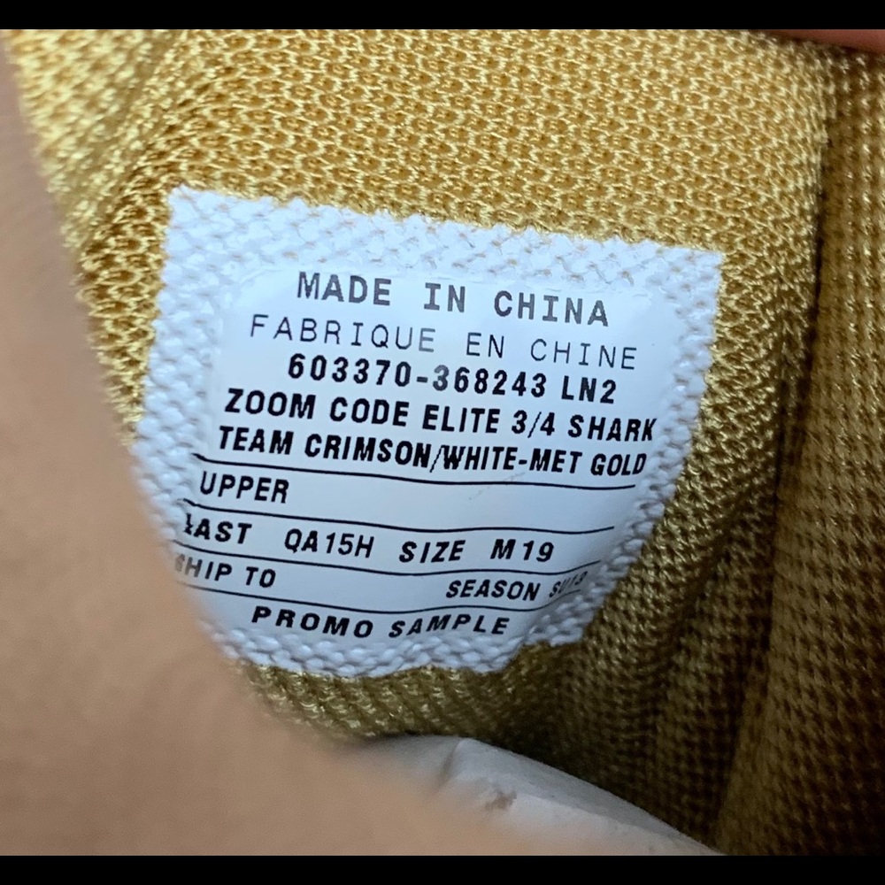 Nike Elite 3/4 Shark Cleats - Picture 3 of 6